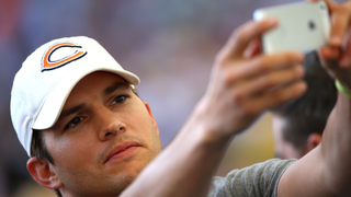 Ashton Kutcher Wants More Diaper Stations In Men's Restrooms